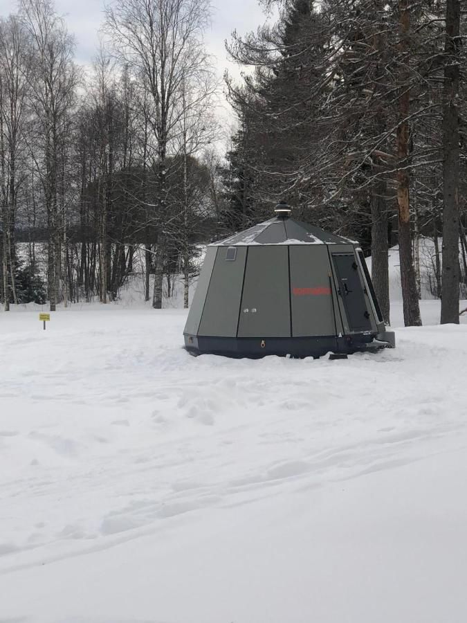 Ботели AuroraHut Lasi-iglu Соткамо-13