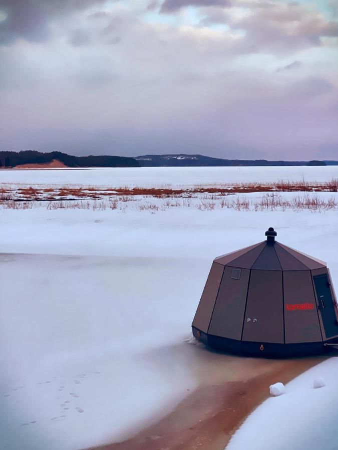 Ботели AuroraHut Lasi-iglu Соткамо-5